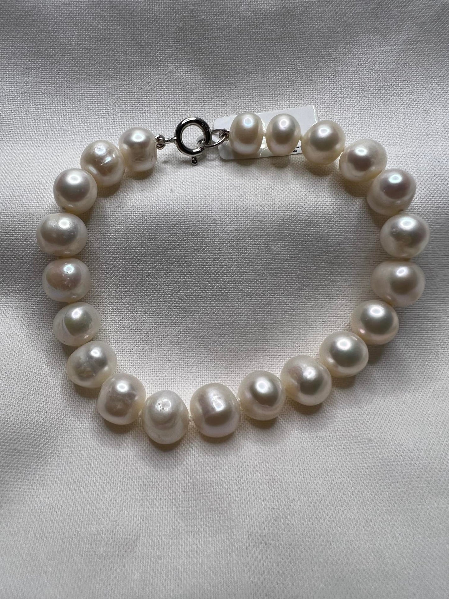 6-7 MM White Pearls Bracelet